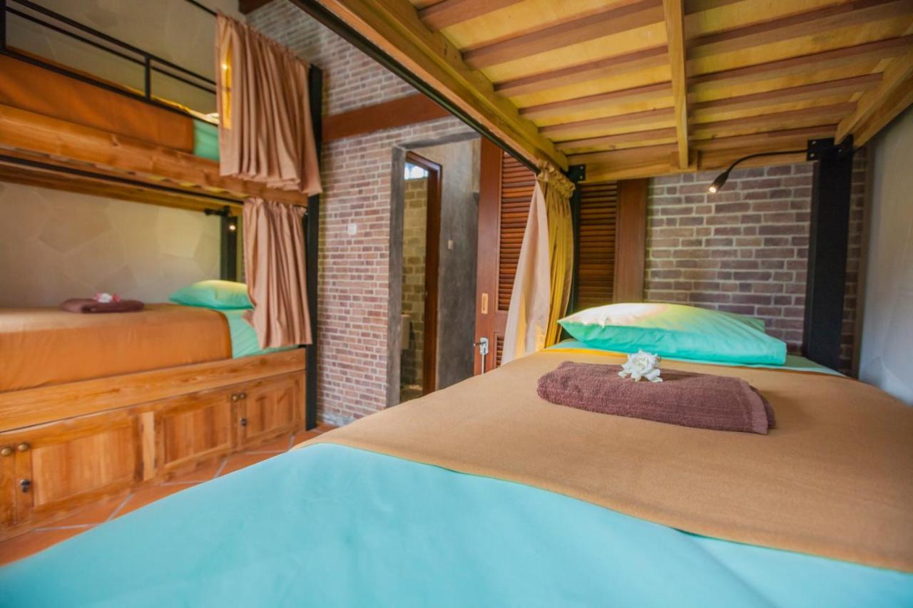 Black Pearl Hostel Canggu Dış mekan fotoğraf