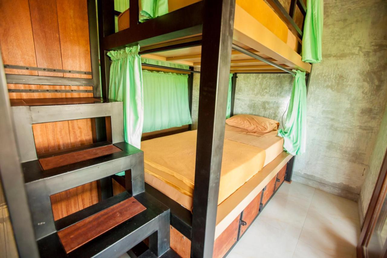 Black Pearl Hostel Canggu Dış mekan fotoğraf